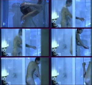 Ulrike Folkerts nackt unter der Dusche